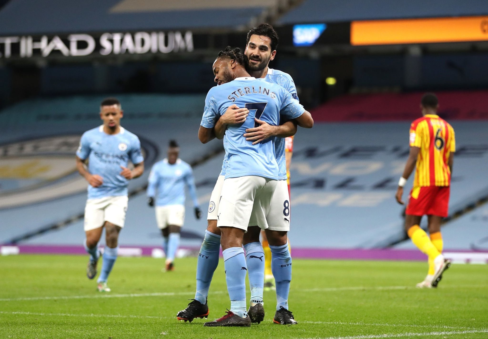 中证明了他 中证明了他