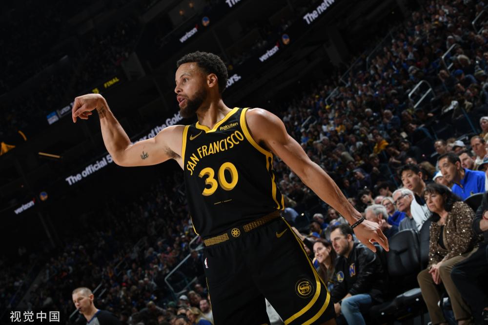 他们都在自 他们都在自