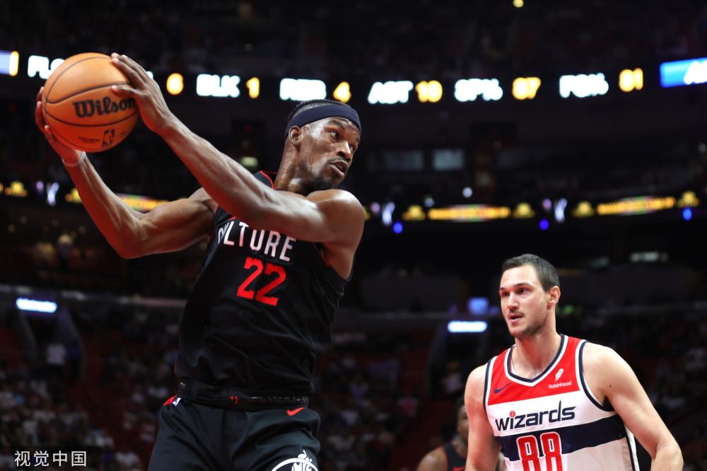 中超赛场再 中超赛场再