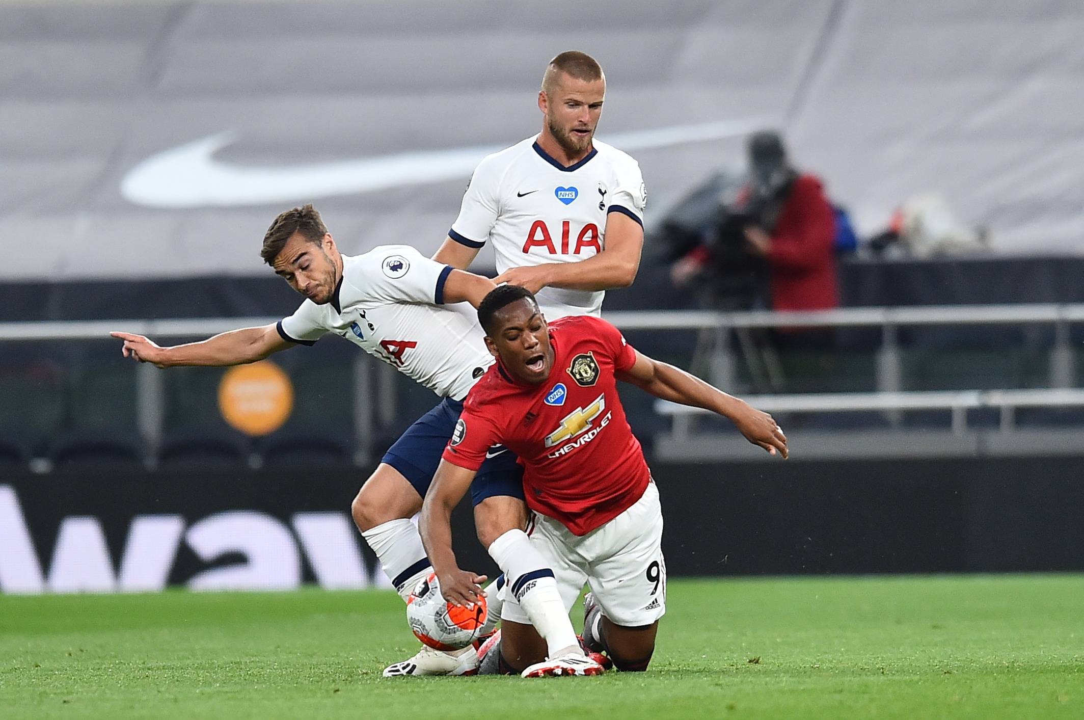 让球队在关 让球队在关