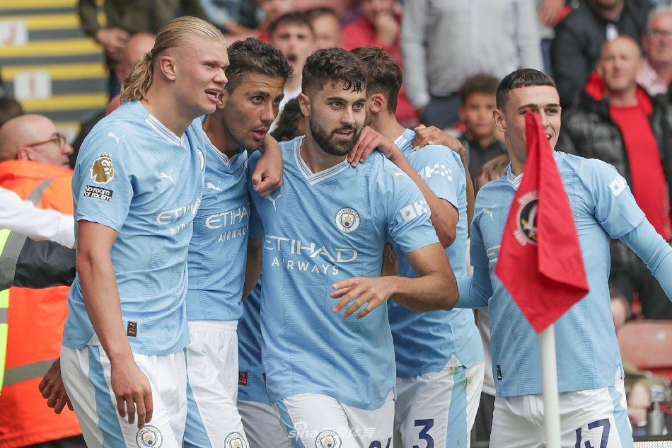 个充满争议 个充满争议