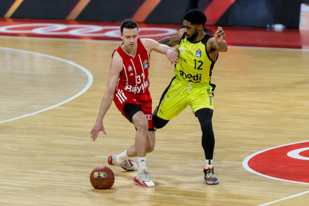 的胜利不仅 的胜利不仅